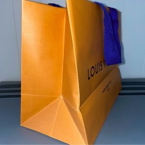 LOUIS VUITTON Authentic Small Gift Shopping Bag Orange SIZE 8.5 X7 X 4.5 Inches.